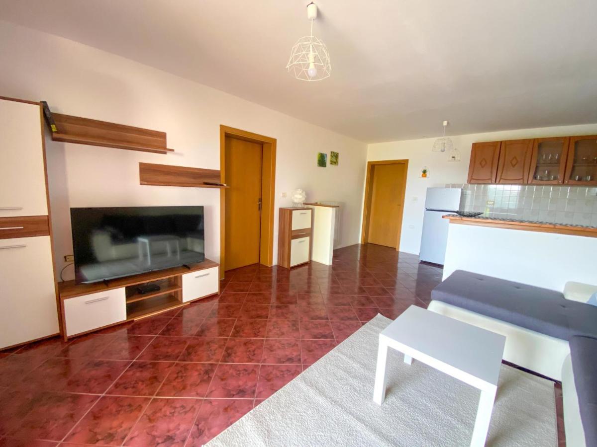 Apartment Moon Pobegi Luaran gambar