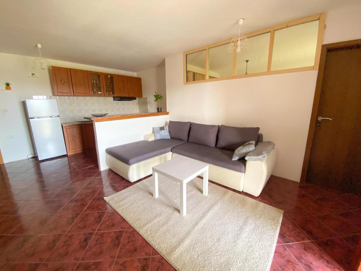 Apartment Moon Pobegi Luaran gambar